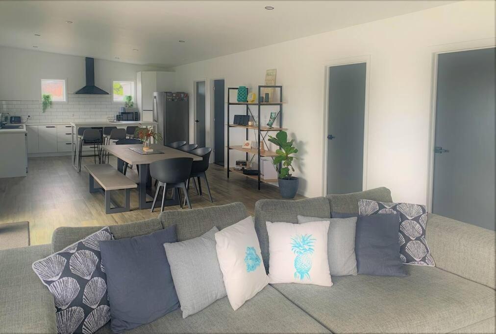 Bay View Bicheno Villa ภายนอก รูปภาพ